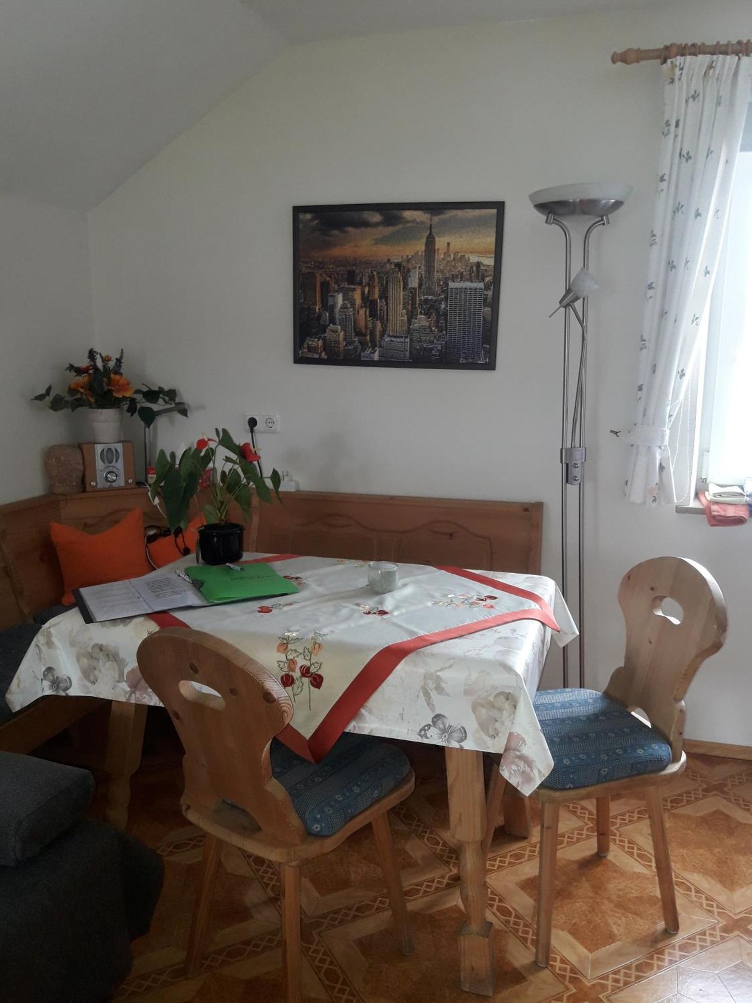 Gaestehaus Reisacher - Mehrbettzimmer Peiting Εξωτερικό φωτογραφία